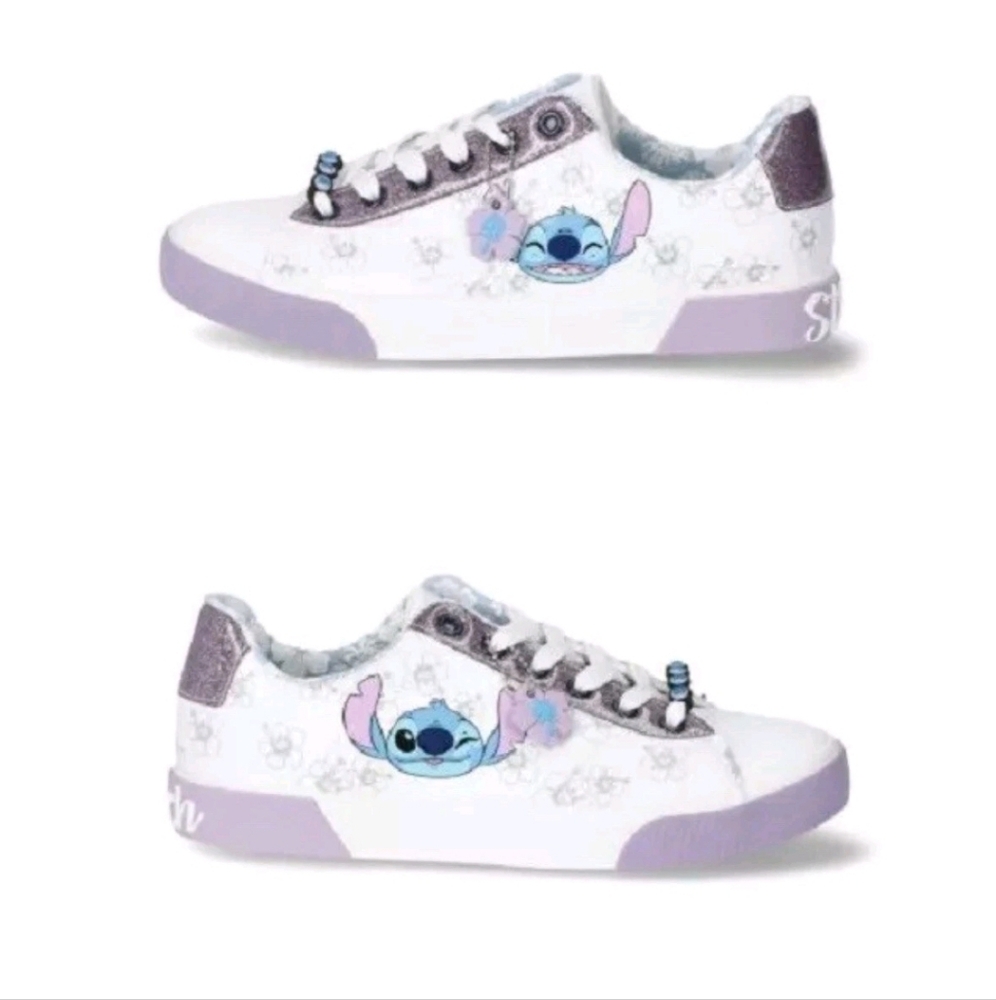 Disney Stitch Women's Low Top Lace Up Sneakers Size 8, Brand New
